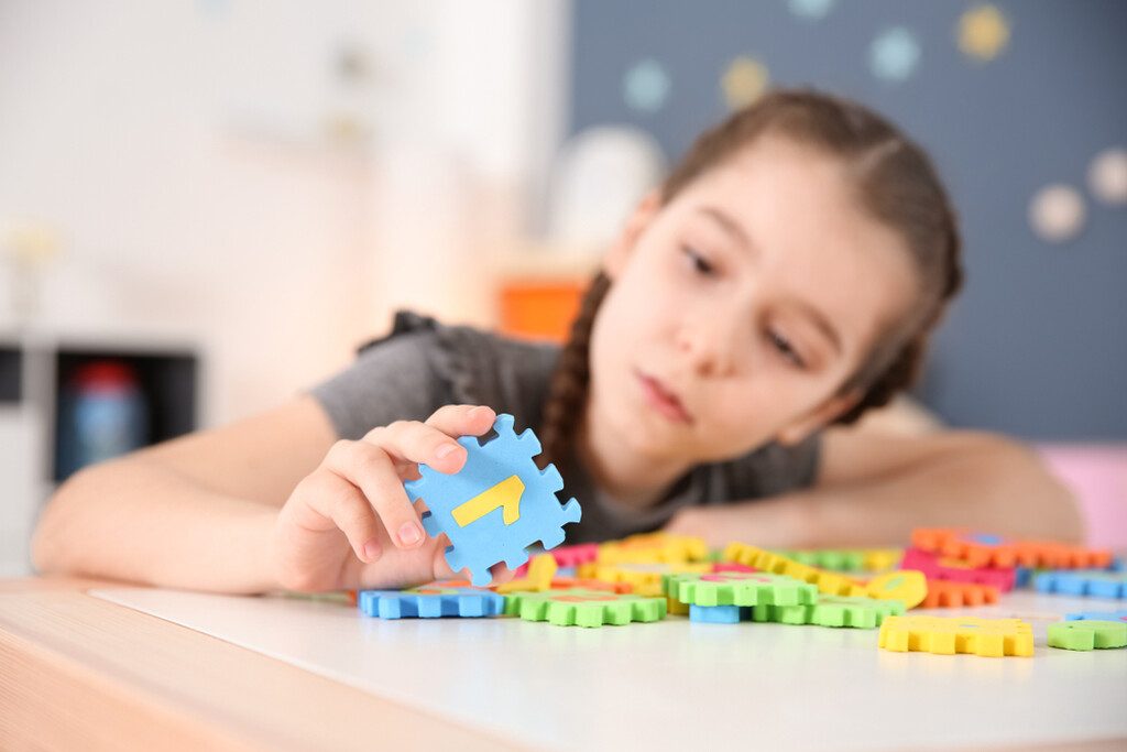 diferença do TDAH para o autismo